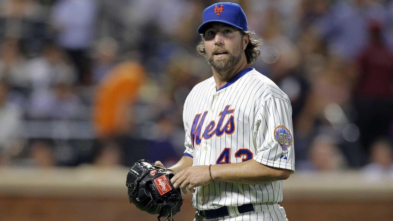 R.A. Dickey Trade: Time is right for Mets to make a move - SB