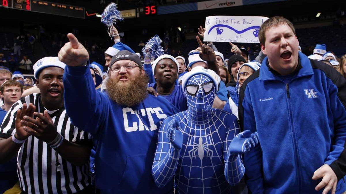 Kentucky fans make dome their home - Newsday