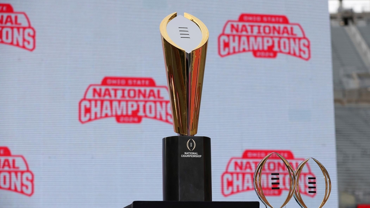 CFP committee adding weight to games against strong opponents, limit ...