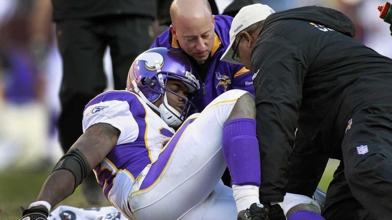 Adrian Peterson set for surgery tomorrow, may miss 3-4 months - NBC Sports