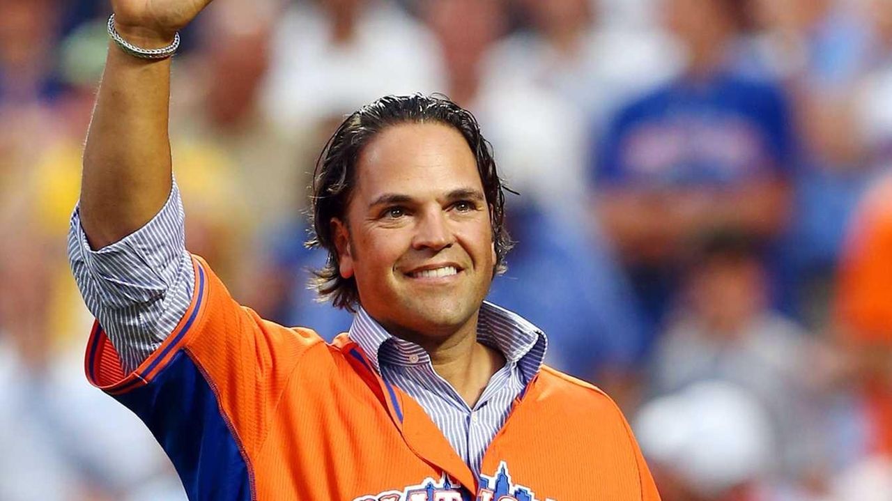 Mike Piazza inducted into Mets Hall of Fame - Newsday