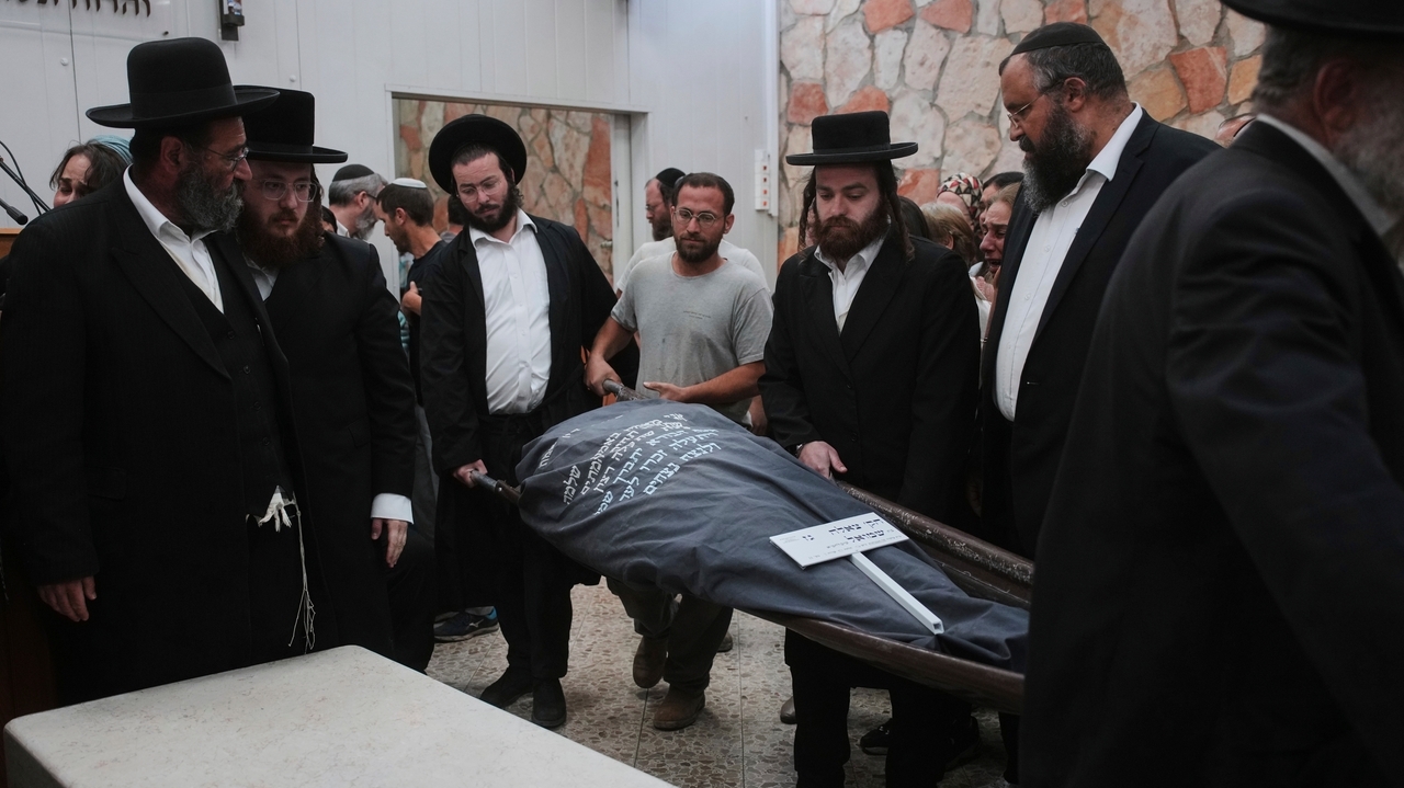 An Israeli woman on her way to give birth is killed in a West Bank ...