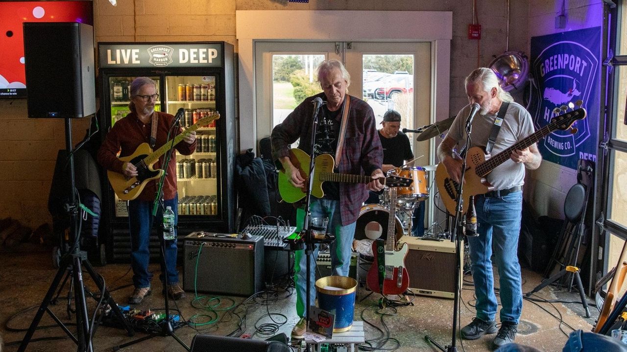 Long Island breweries with live music Blue Point Brewing Company, Greenport Harbor Brewing Co