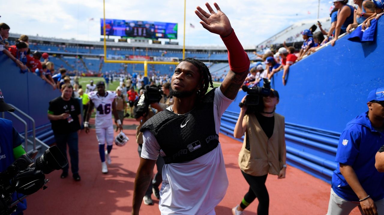 WATCH: Bills press conference about Damar Hamlin with Coach McDermott &  players