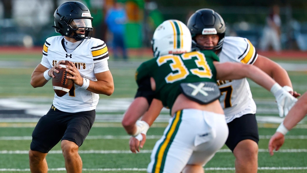 Despite scoring 41 points, St. Anthony's football drops season opener