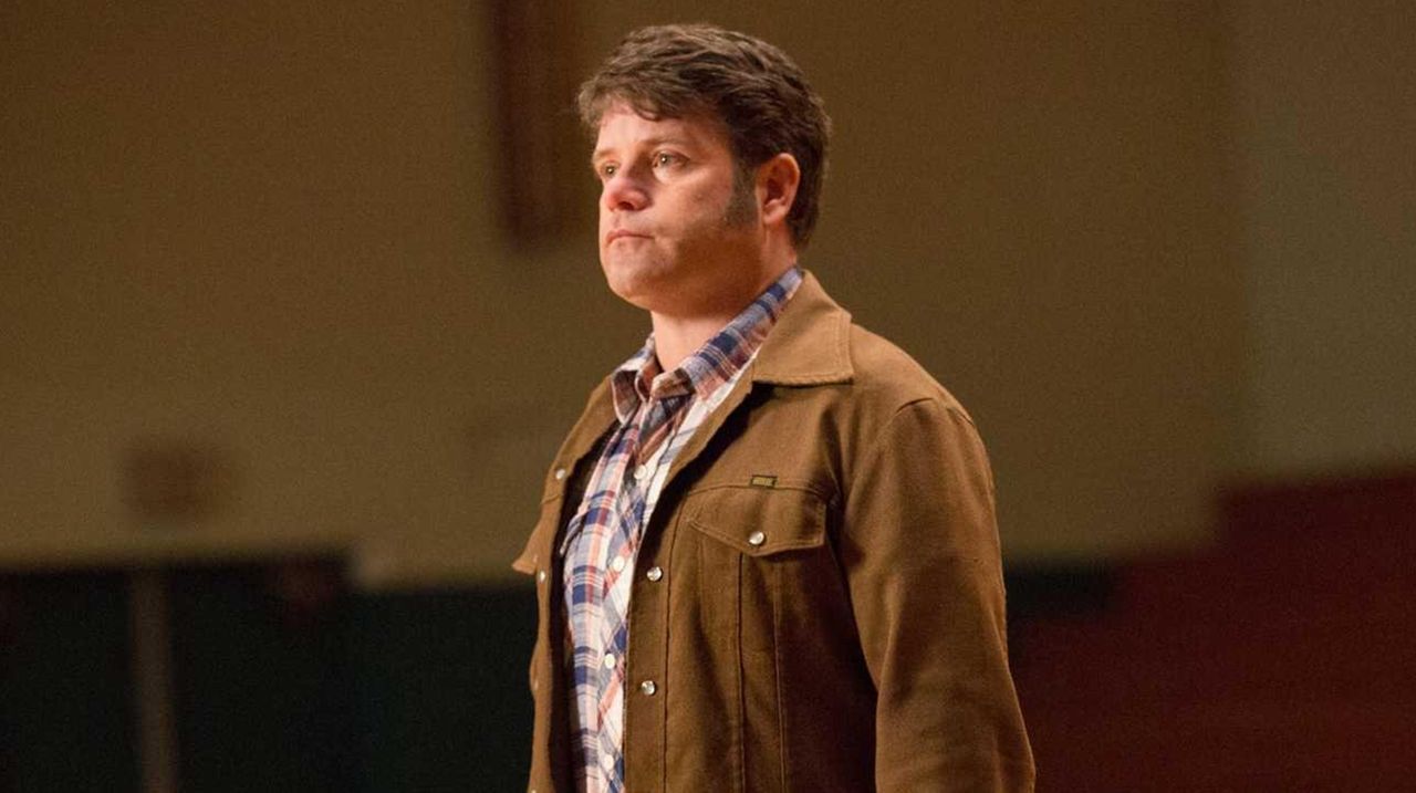 Sean 'Rudy' Astin returns to football field in 'Woodlawn' as Hank Erwin