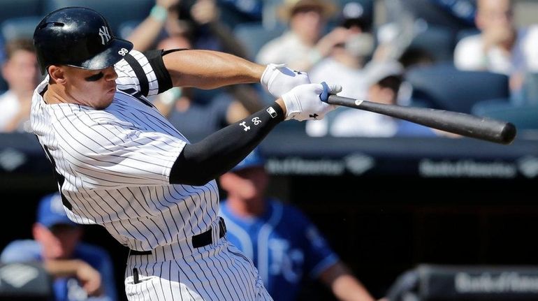 Aaron Judge Ties, Breaks Rookie HR Record With No. 49, 50 As Yankees Win –  Hartford Courant