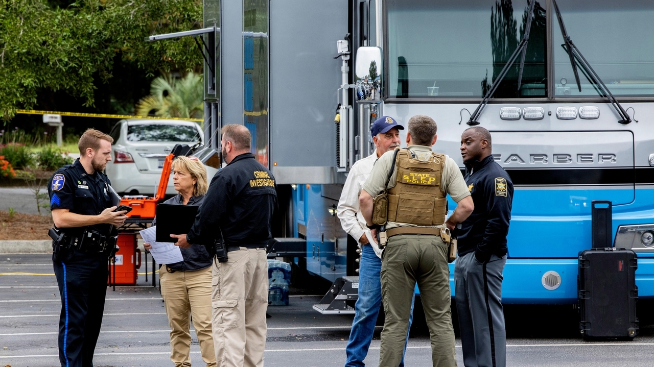 Officers kill man who killed a police dog and wounded two people in ...