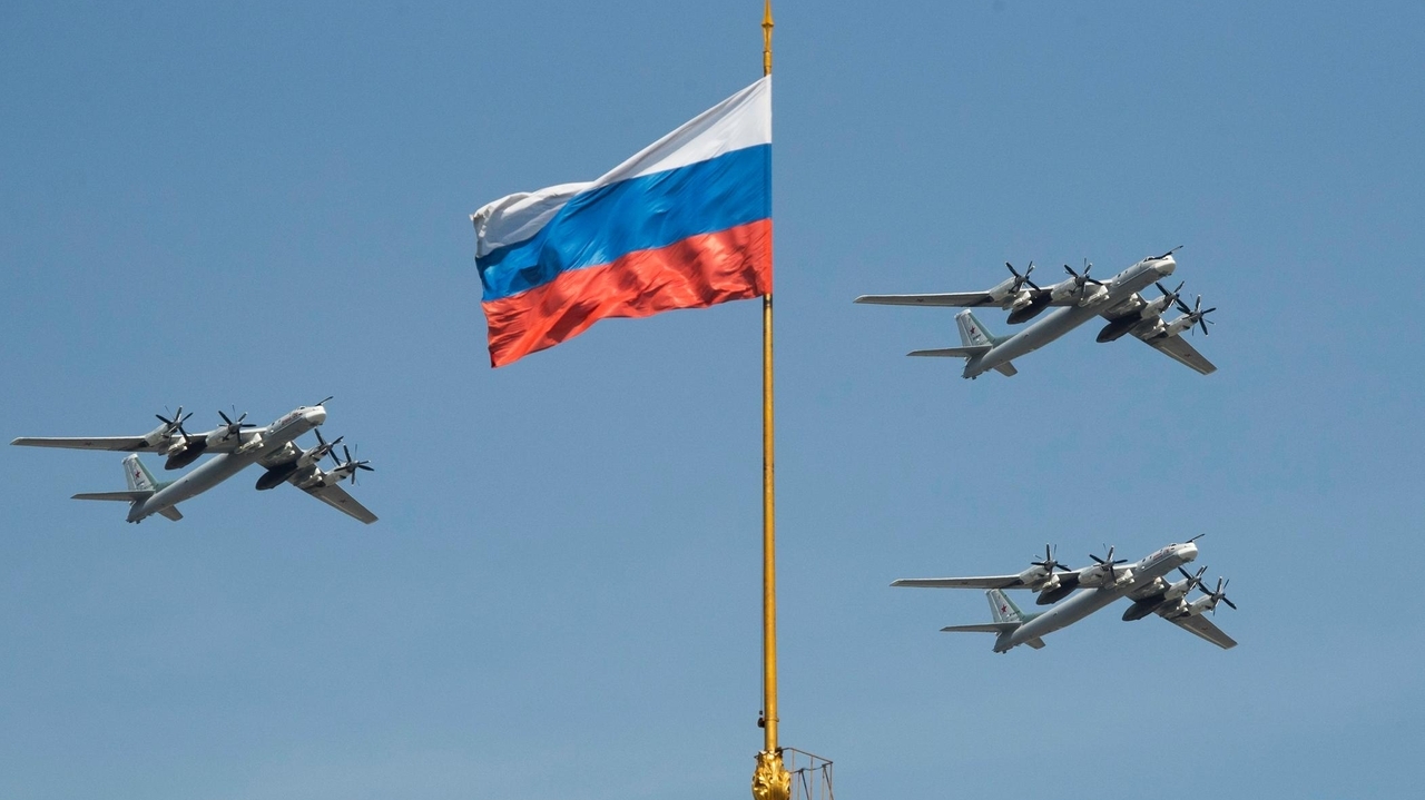Ukraine's drone attack on Russian warplanes was a serious blow to the ...