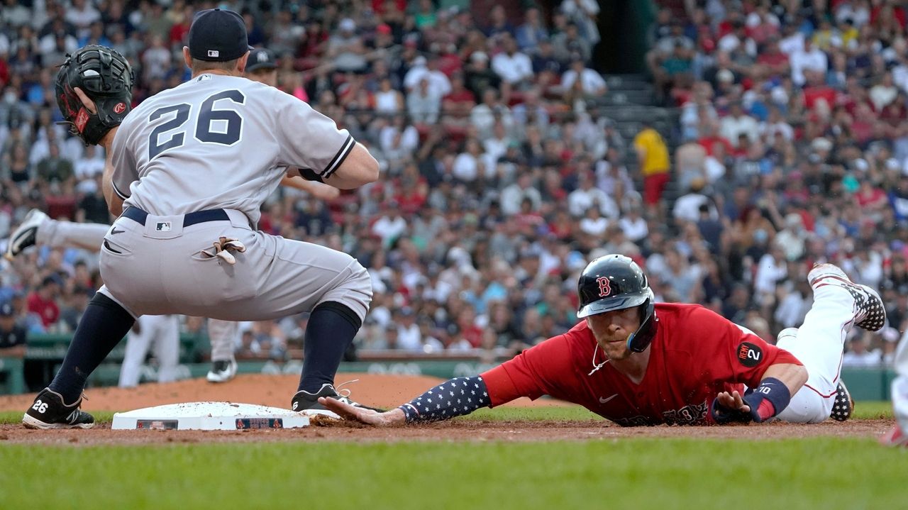 Red Sox season preview: Trevor Story arrives, pitching woes stay