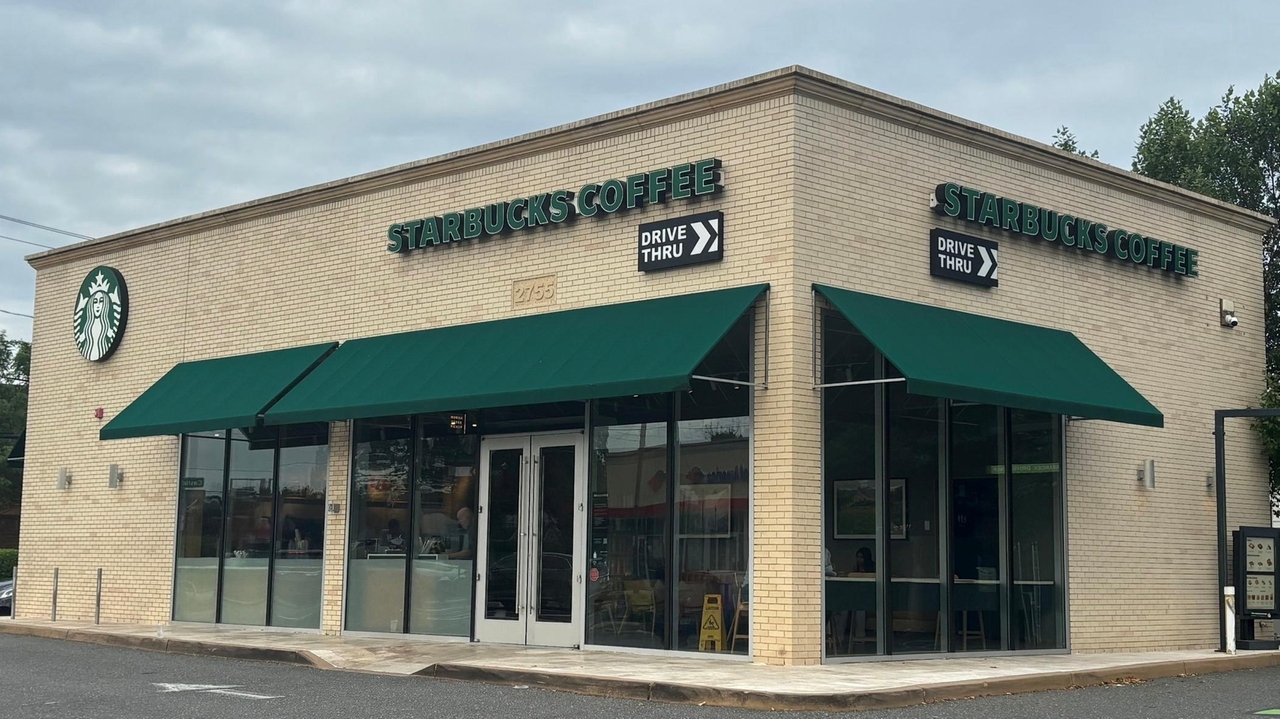 Starbucks workers in Oceanside vote to unionize