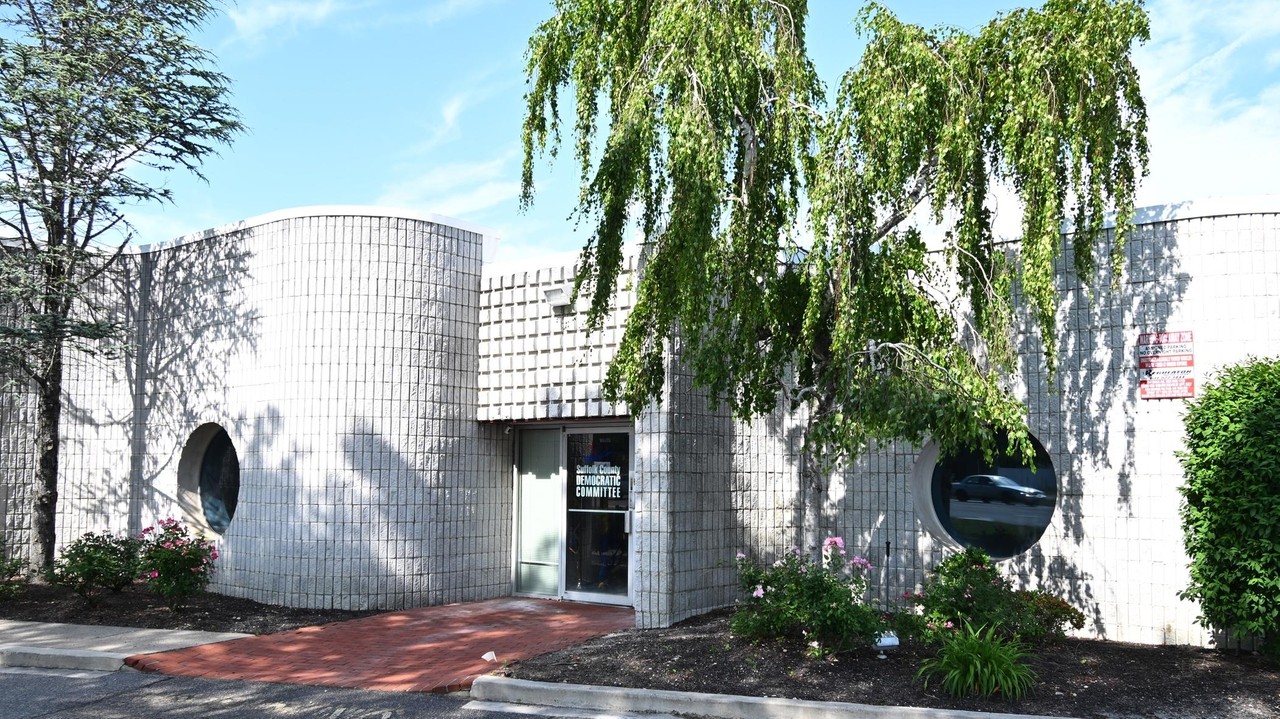 Islip Democrats accuse fellow Suffolk Dems of retaliation after being ...