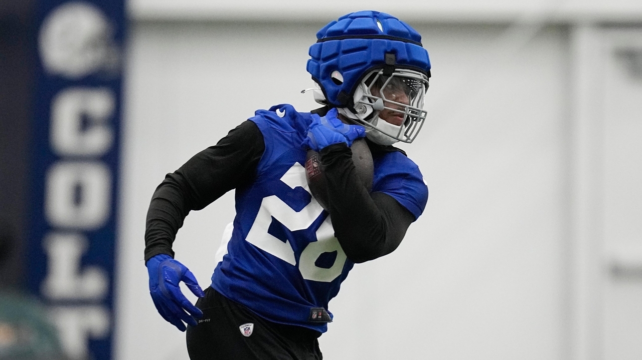 Jonathan Taylor and the Colts have agreed on a 3-year, $42 million ...