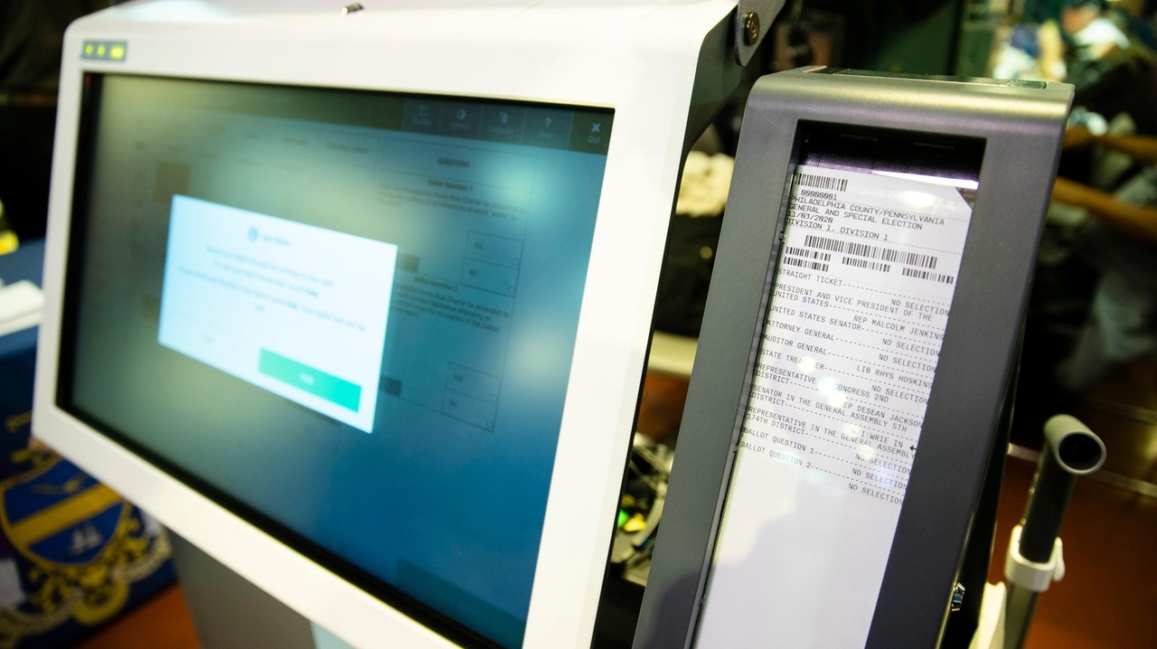 Watchdog groups urge NY board to reject touch-screen voting machine - Vimarsana News