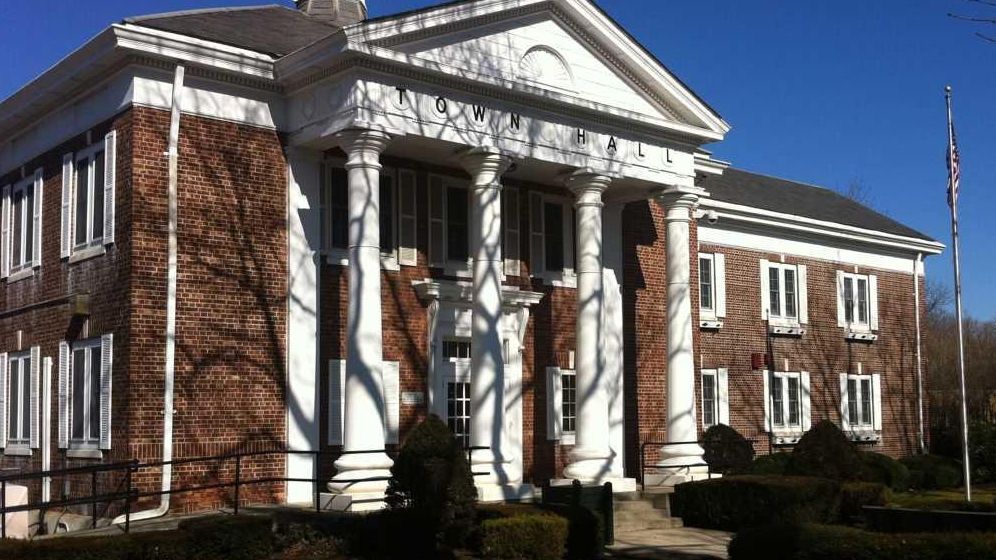 Joseph Chicvak tapped by Smithtown board to serve as counsel to town