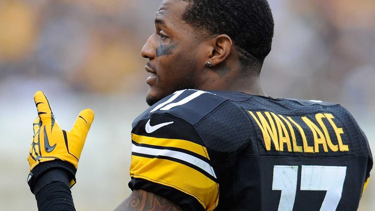 Ravens, Mike Wallace Agree To Deal