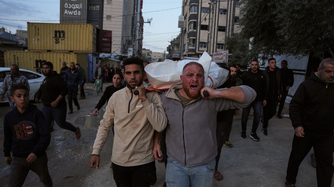 Israeli settlers smash cars and set fires in the West Bank as 4 Palestinians killed in Gaza