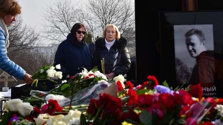 Russian opposition leader Alexei Navalny's mother, Lyudmila Navalnaya, center left,...