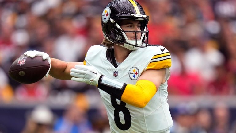 Steelers QB Kenny Pickett enters Year 2 focused on the details - Newsday