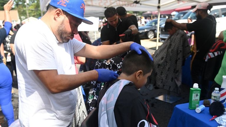 New York Yankees host back-to-school supplies drive - Newsday