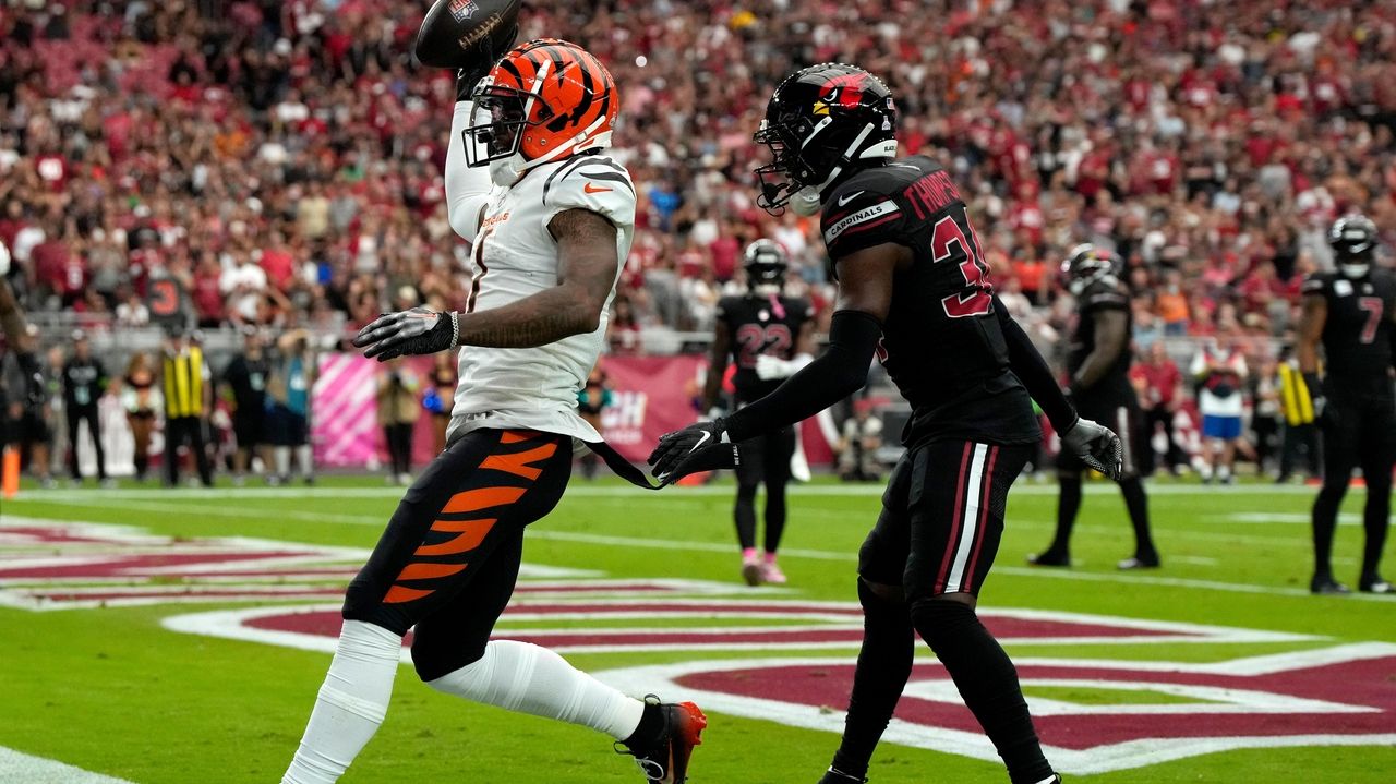 NFL Monday Night Football live tracker: Browns host Bengals in Battle of  Ohio