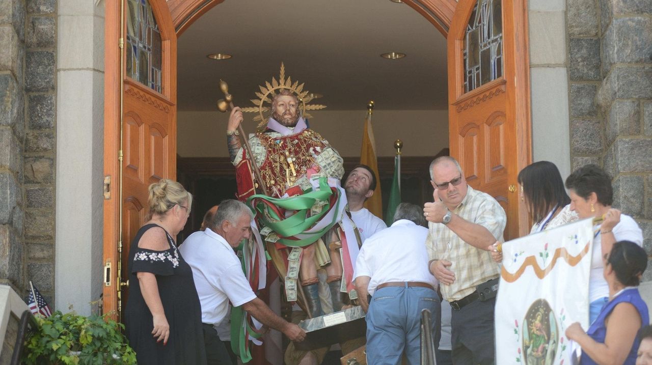 Feast of St. Rocco in Glen Cove shows change, power of tradition Newsday