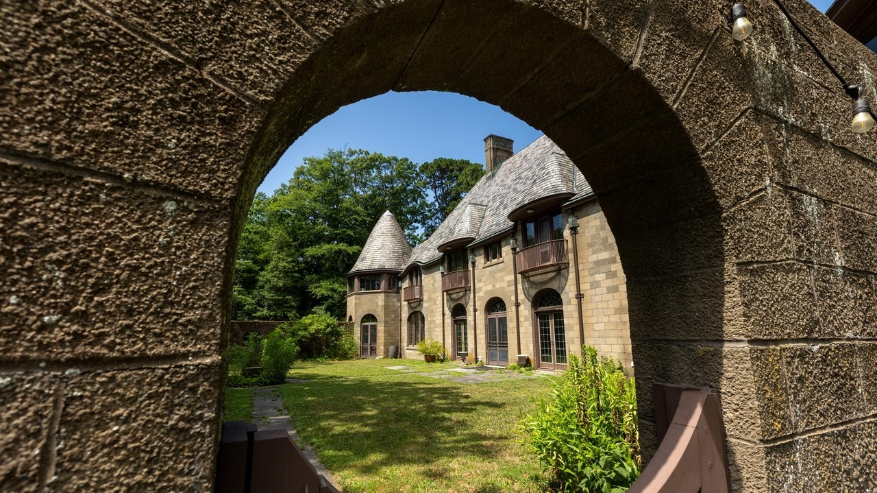 Scully Estate's future uncertain as Seatuck Environmental Association leaves management role