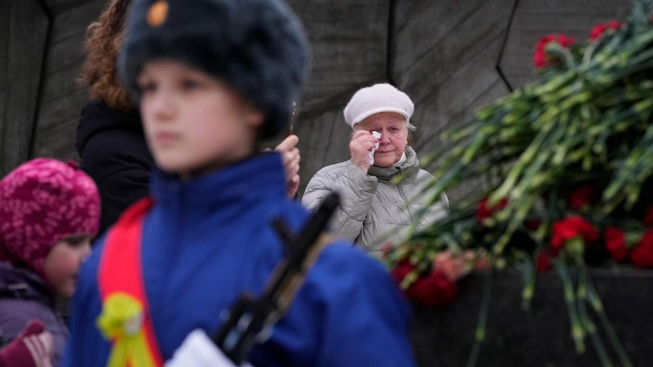 Russia marks 80 years since breaking the Nazi siege of Leningrad - Newsday