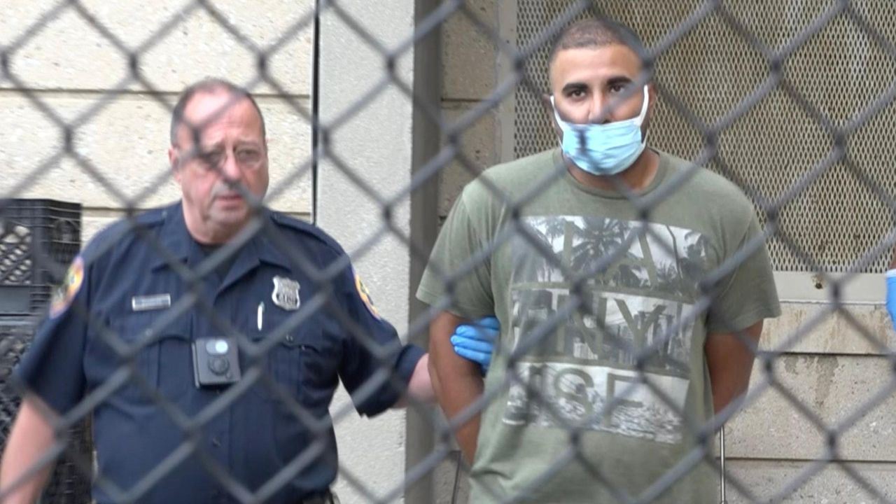 East Meadow man arrested, arraigned for allegedly smashing 27 cars with