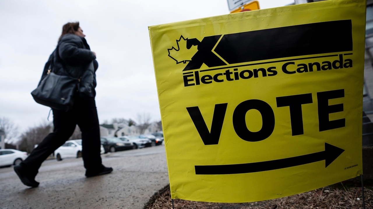 Canadian Prime Minister Mark Carney secures majority government after 3 special election wins