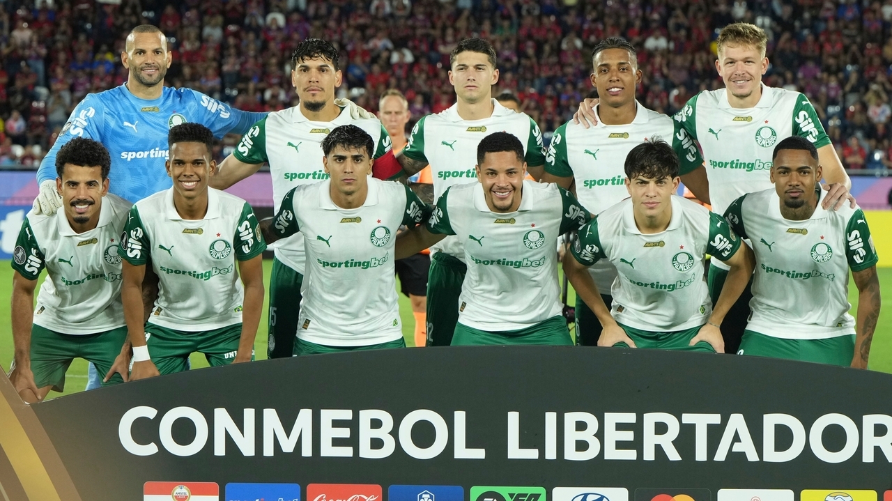 ブラジルのパルメイラスは上り坂の戦いに直面して、第1 FIFAクラブワールドカップクラウンを獲得する