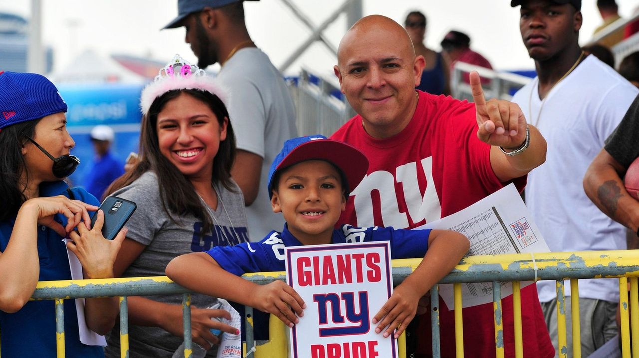 Giants training camp 2021 - Newsday