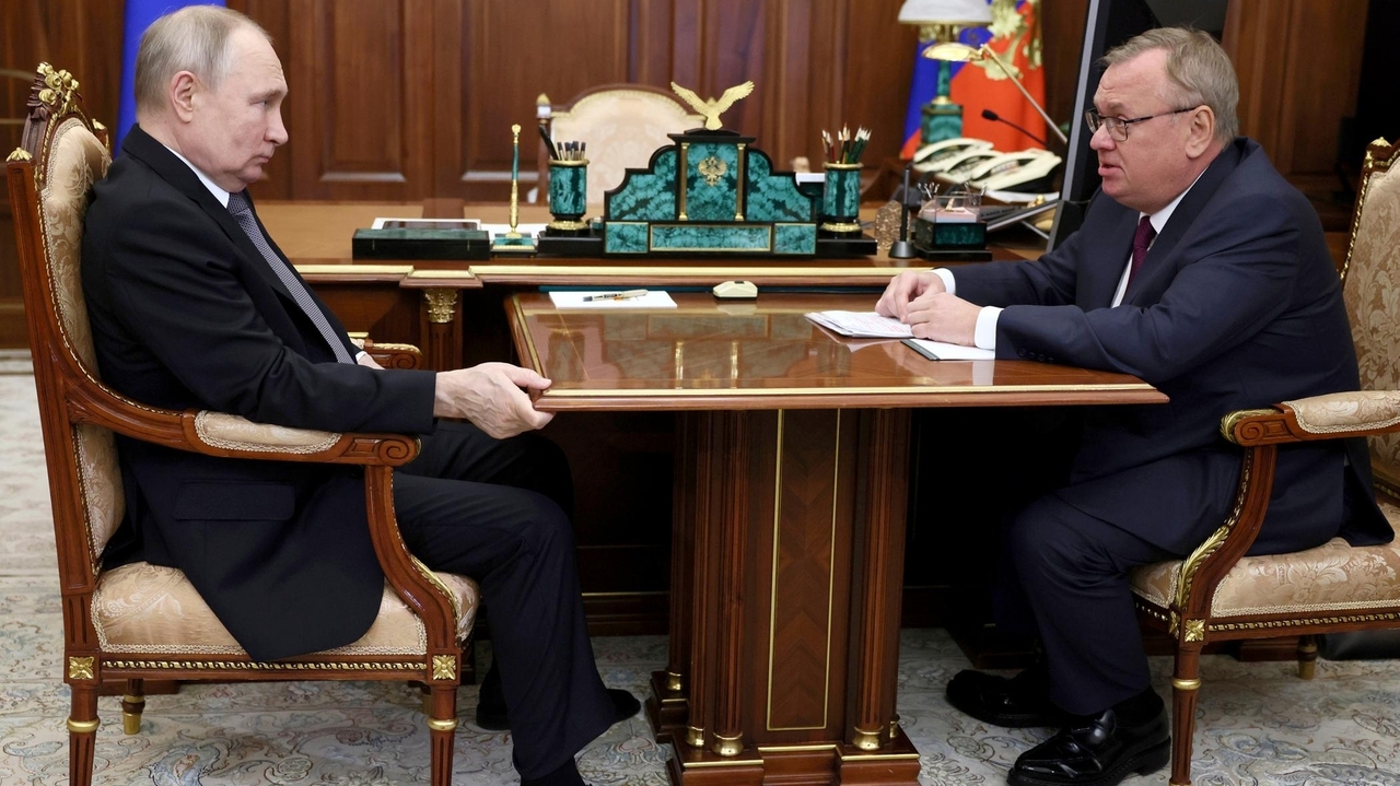 US is imposing more than 500 new sanctions on Russia's war machine ...