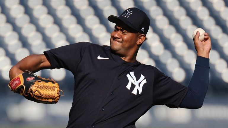 Yankees' Wandy Peralta puts pitch clock to shame with 20-second