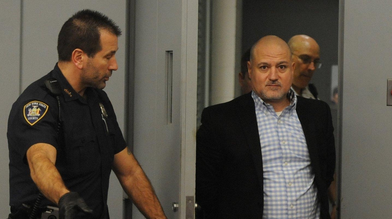 Raed Innab sentenced to 22 years in 1984 East Islip murder - Newsday