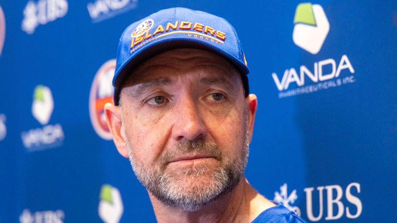 Islanders coach Pete DeBoer hopes Anders Lee has 'career years' in Utah