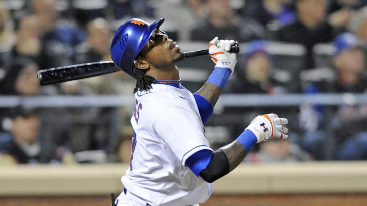 Jeff Francoeur says Jerry Manuel should keep Jose Reyes in the Mets'  leadoff spot 