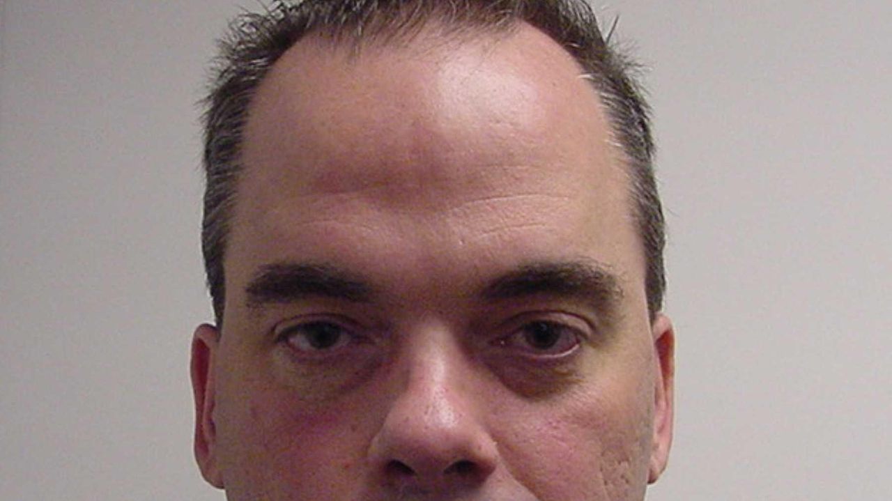 Mineola attorney stole 20,000 in escrow funds from couple in real