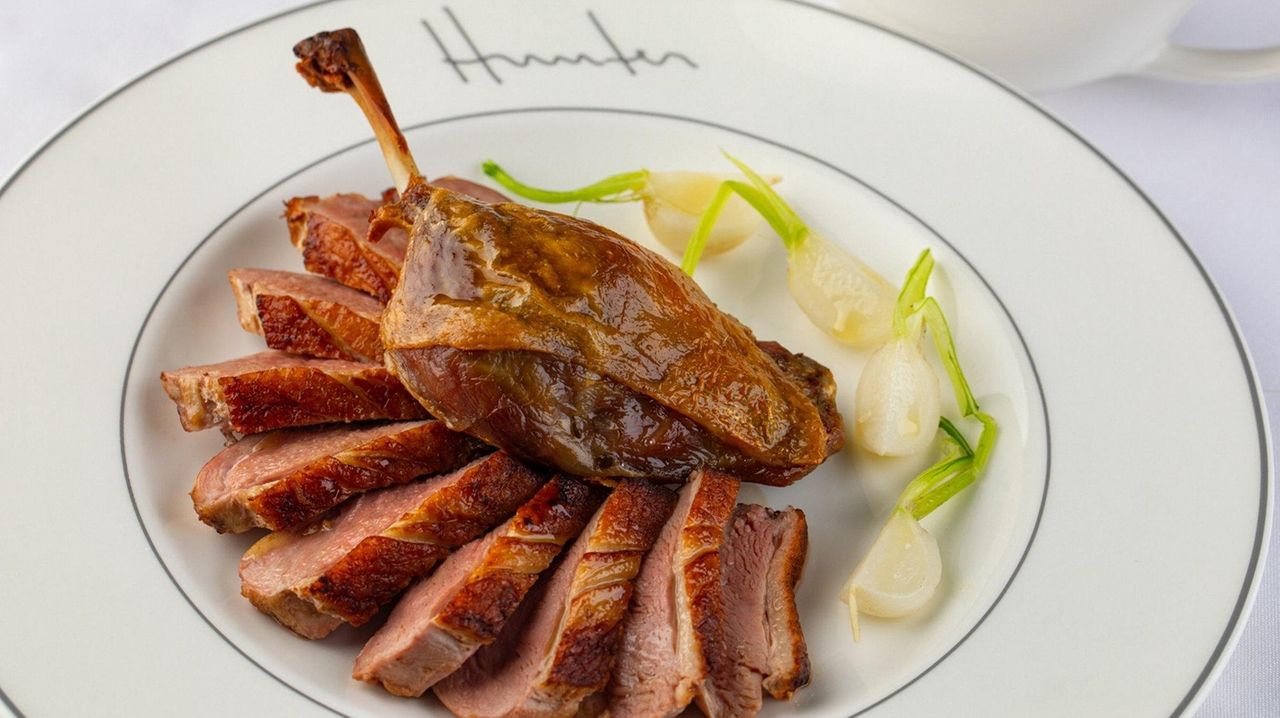 Frenchinspired upscale bistro opens in East Norwich after pushing