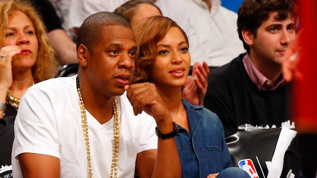 Bronx man crashes through gate of East Hampton mansion of Beyonce, Jay-Z