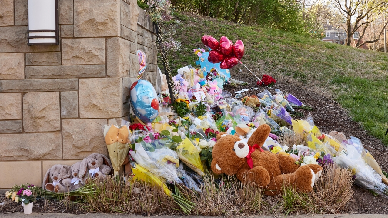 This gun insanity: When will it stop? - Vimarsana News