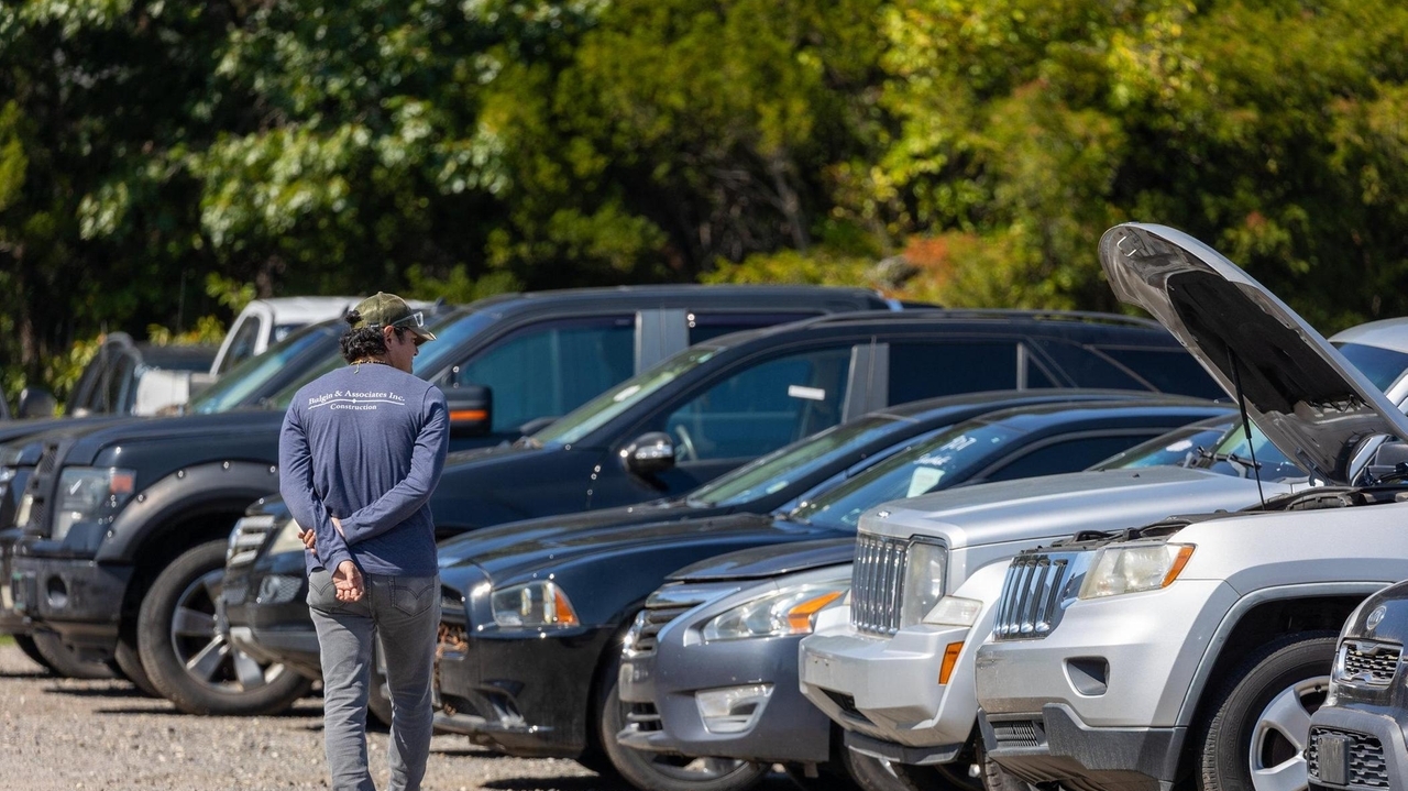 Suffolk police hosting car auction in Westhampton - Newsday