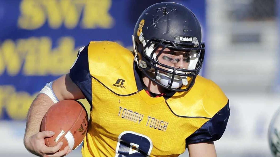 Chris Rosati's four touchdowns lead ShorehamWading River to Long