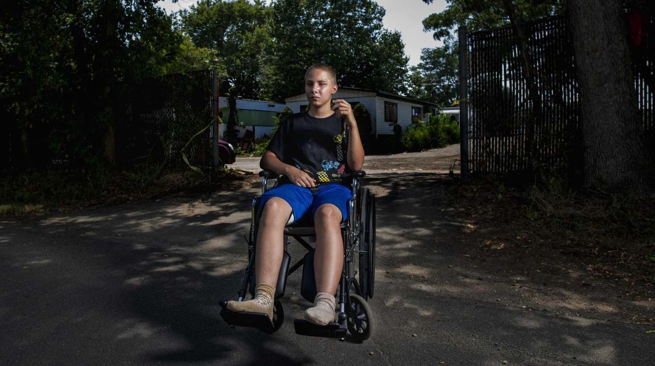 North Amityville mobile home park traffic changes create dangerous