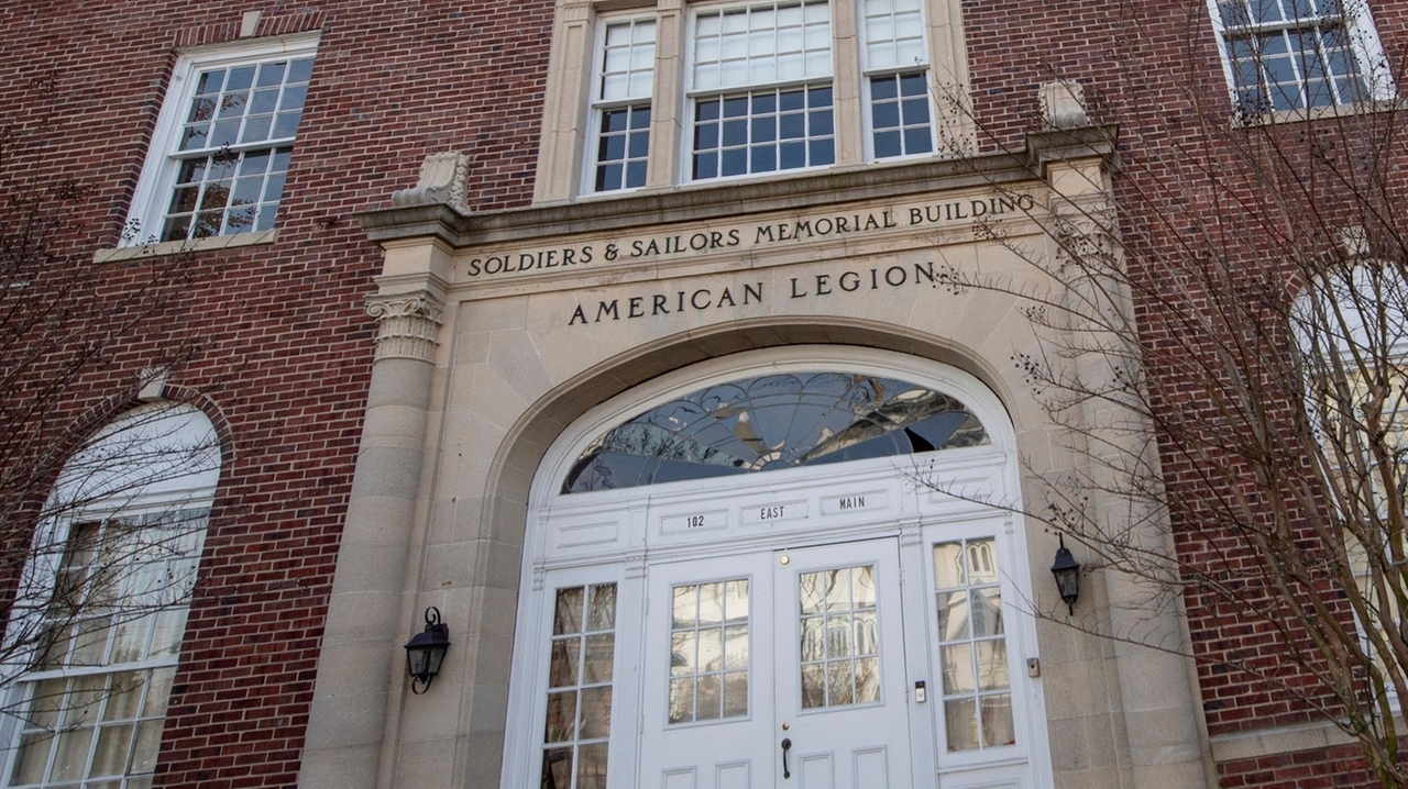 Bay Shore school board suing to stop sale of American Legion chapter