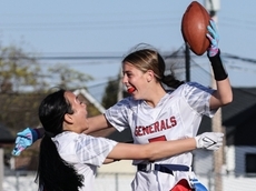 MacArthur WR Alexa Coppola dazzles in flag football win over Bellmore-Merrick