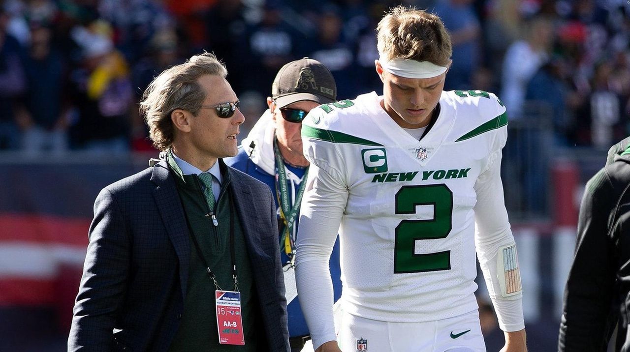 Jets failed QB Sam Darnold despite his own issues