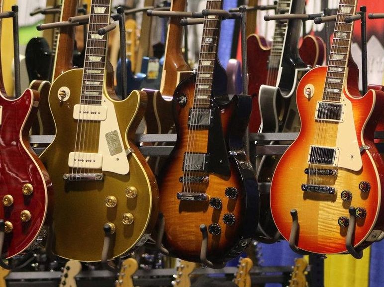 At New York Guitar Expo in Freeport, sell, trade and gape Newsday