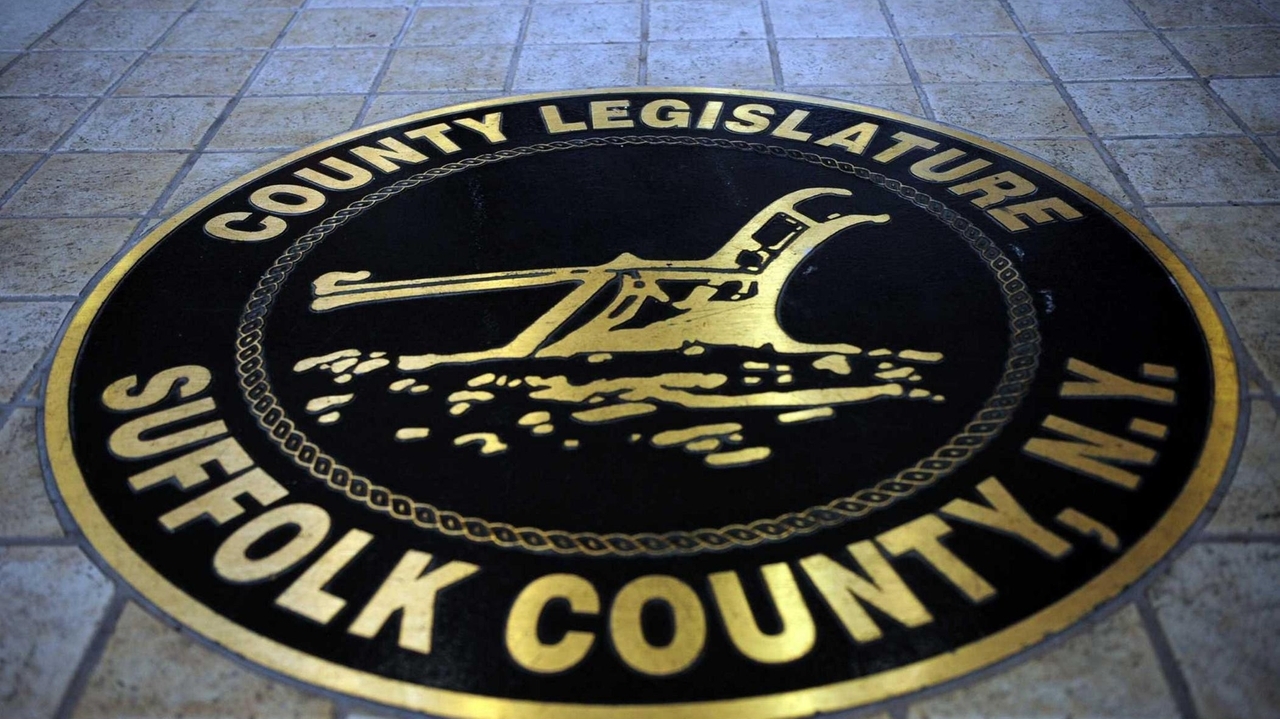 Pay bumps: deputy sheriffs get 18%, probation officers 17.25% over 5 years under new contracts