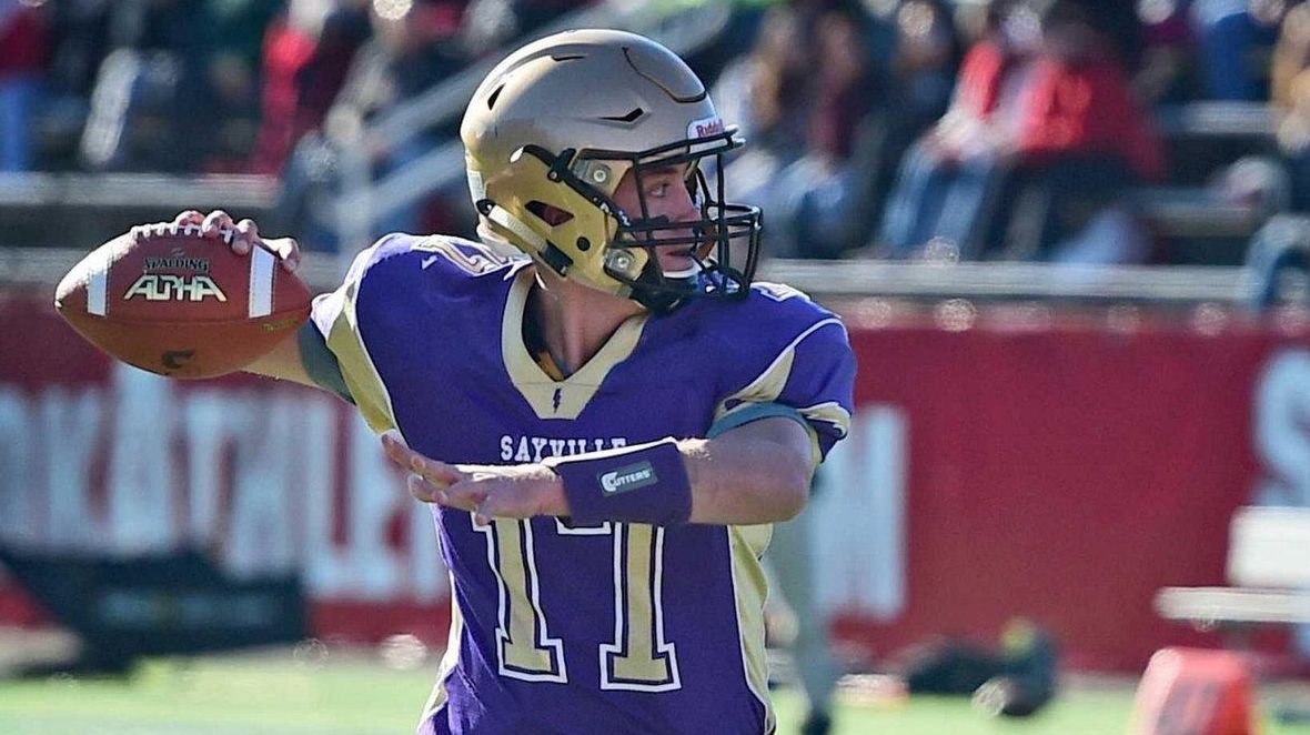 Jack Coan, former Sayville QB, keeping NFL dream alive with latest chance  in XFL - Newsday